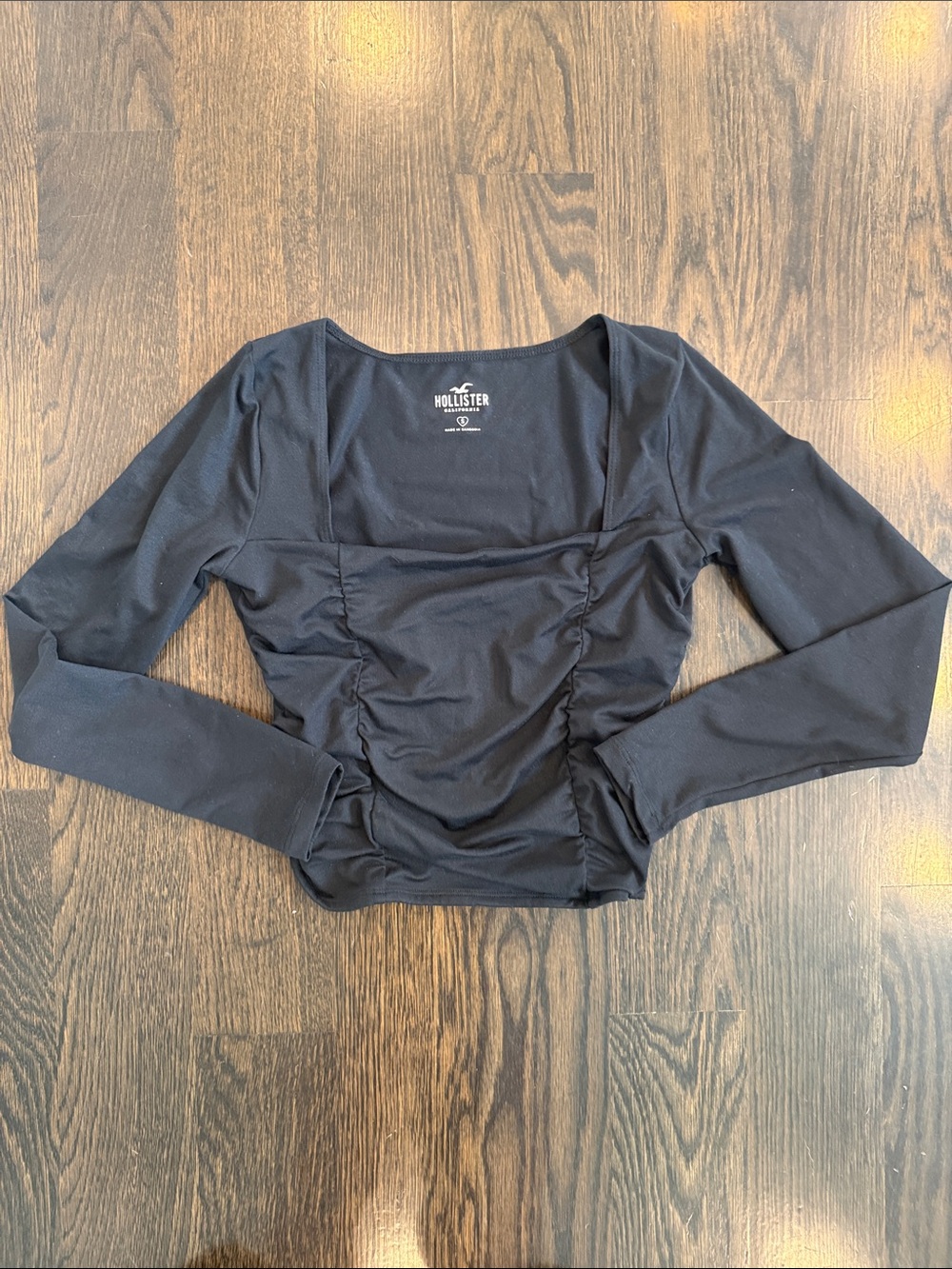 Hollister Black Ruched Long-Sleeve Square Neck Top
